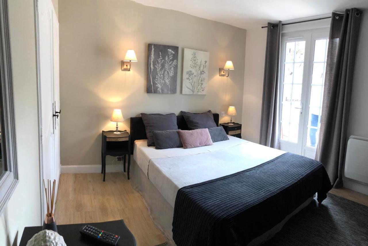 Le Pigeonnier De La Farge (Adults Only) Bed & Breakfast Chaumont-sur-Tharonne Exterior photo