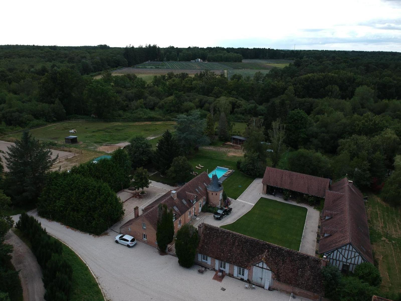 Le Pigeonnier De La Farge (Adults Only) Bed & Breakfast Chaumont-sur-Tharonne Exterior photo